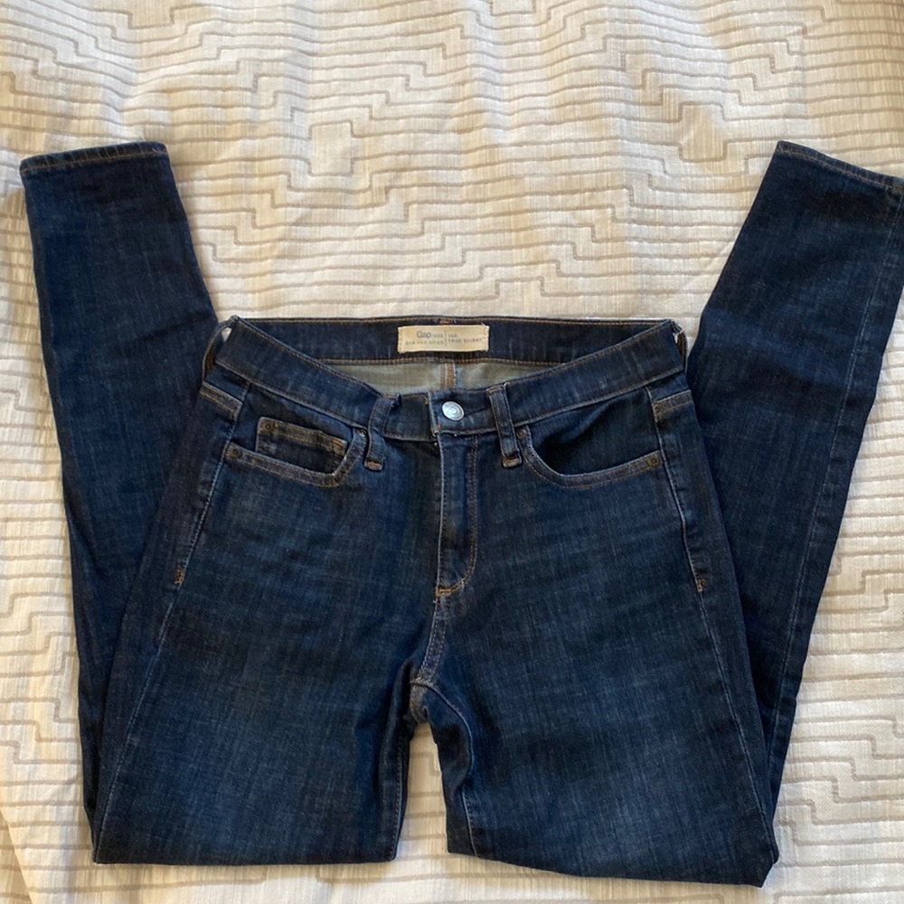 Gap True Skinny Jeans